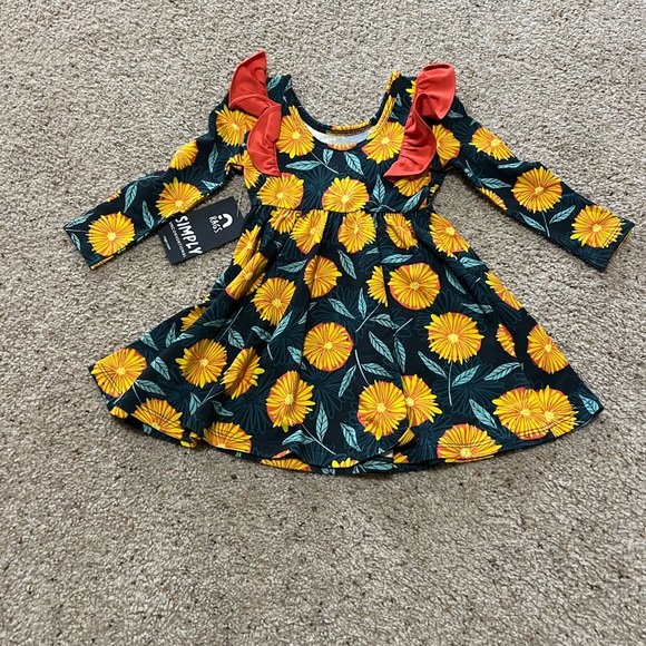 RAGS LONG SLEEVE RUFFLE SWING DRESS - 'FLOWER POWER' - Picture 3 of 4